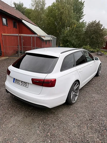 Audi A6 2014 photo 2