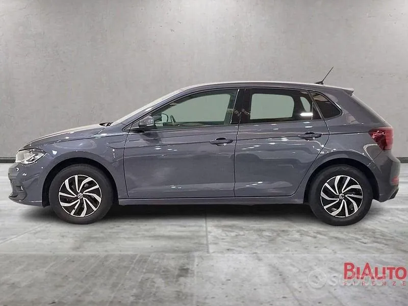 Volkswagen Polo 2024 photo 2