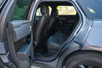 Land Rover Range Rover Velar 2025 photo 5