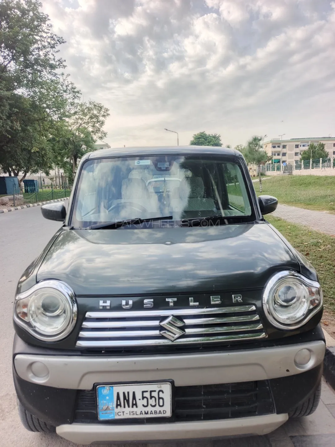 Suzuki Hustler