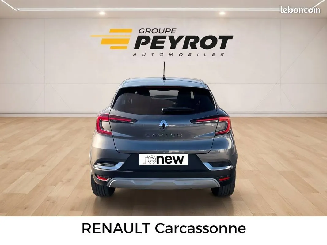 Renault Captur 2022 photo 4