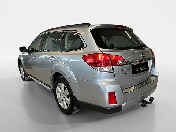 Subaru Outback 2012 photo 5
