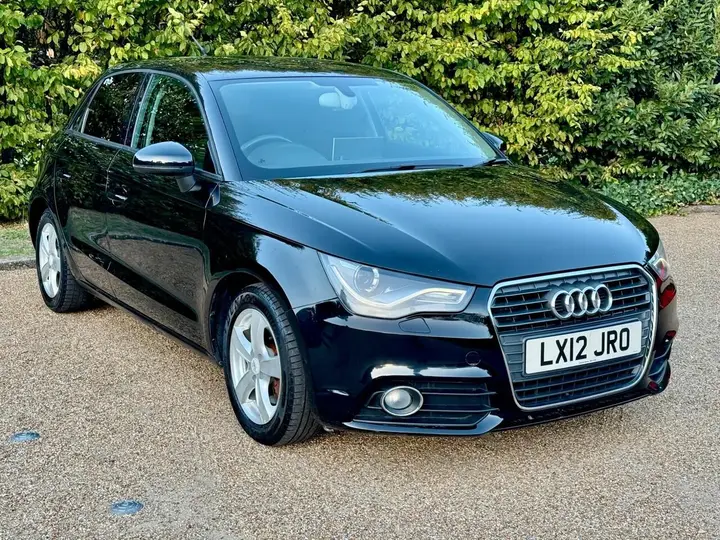 Audi A1 2012 photo 2