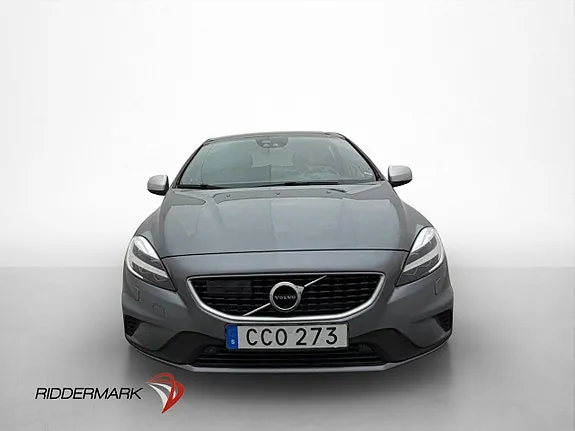 Volvo V40 2019 photo 2