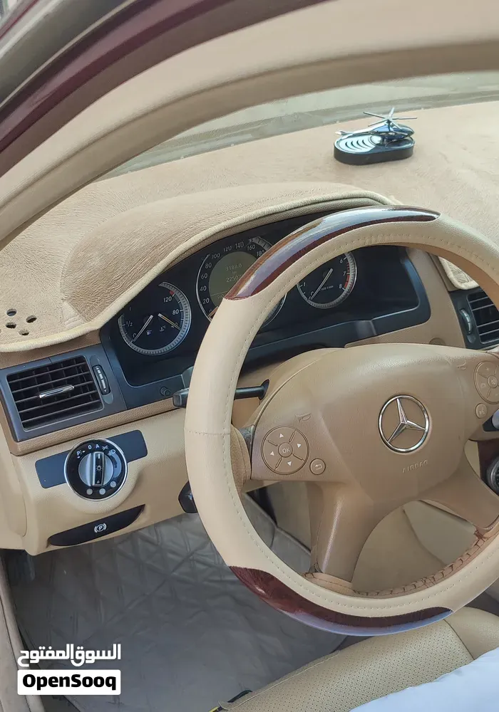 Mercedes-Benz C180 2008 photo 3