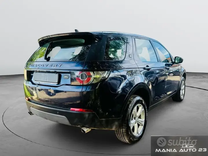 Land Rover Discovery Sport 2017 photo 3