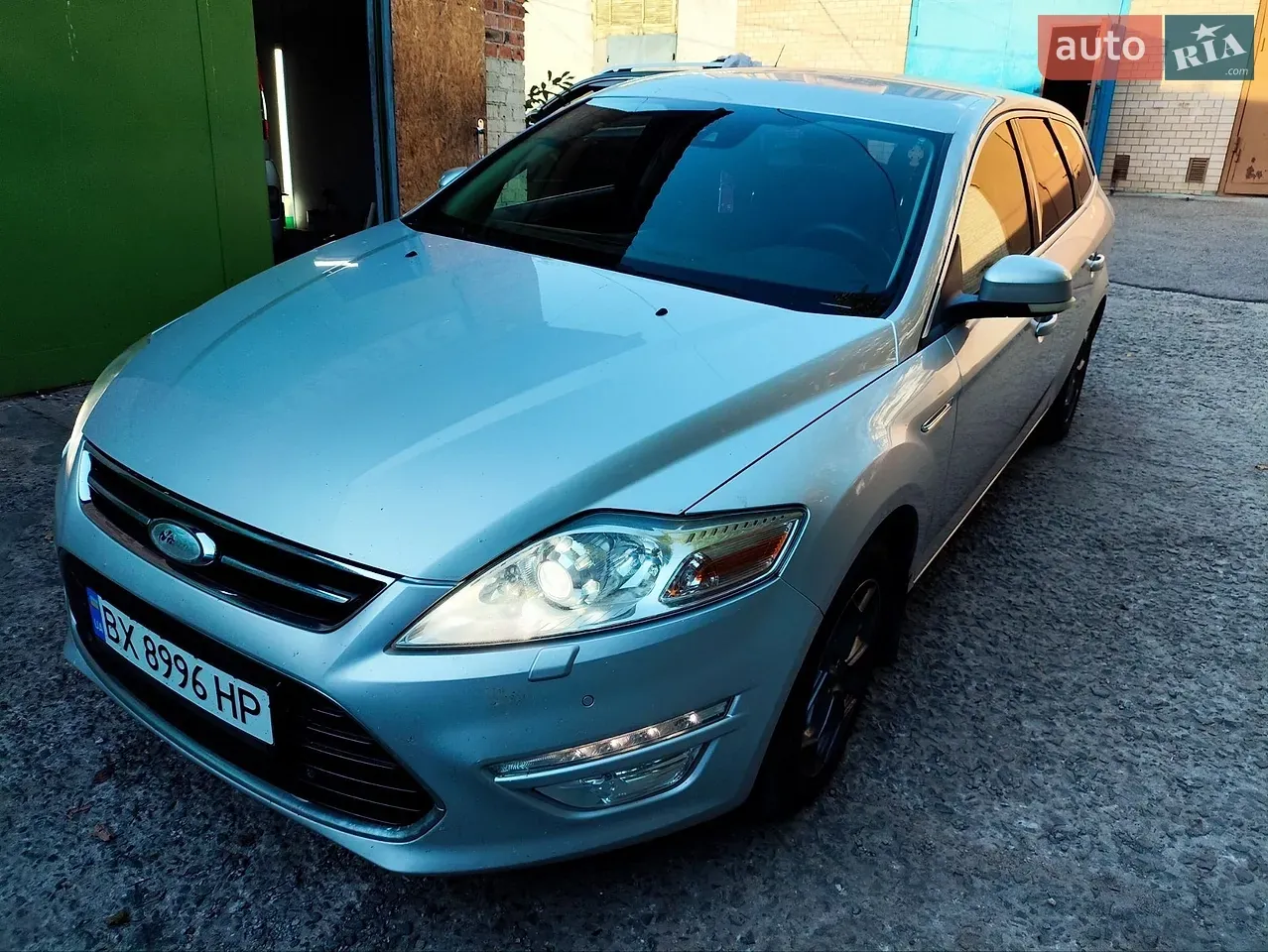 Ford Mondeo 2011 photo 2