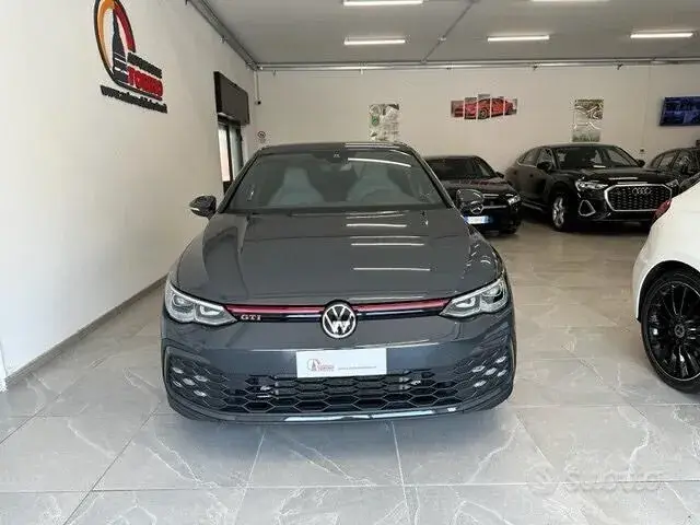Volkswagen Golf Gti 2024 photo 2
