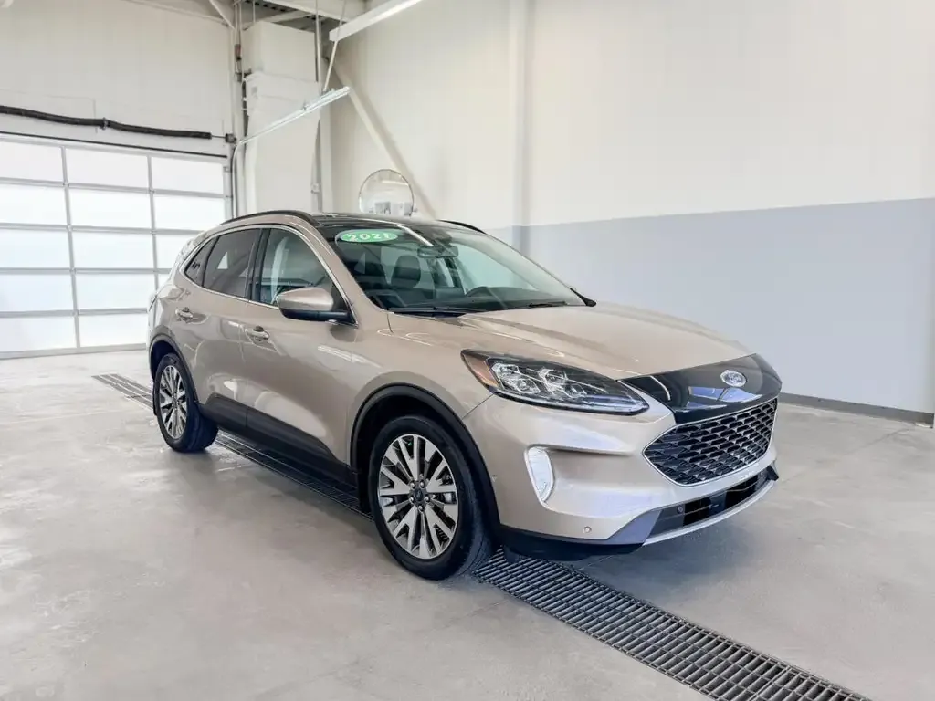 Ford Escape 2021 photo 2