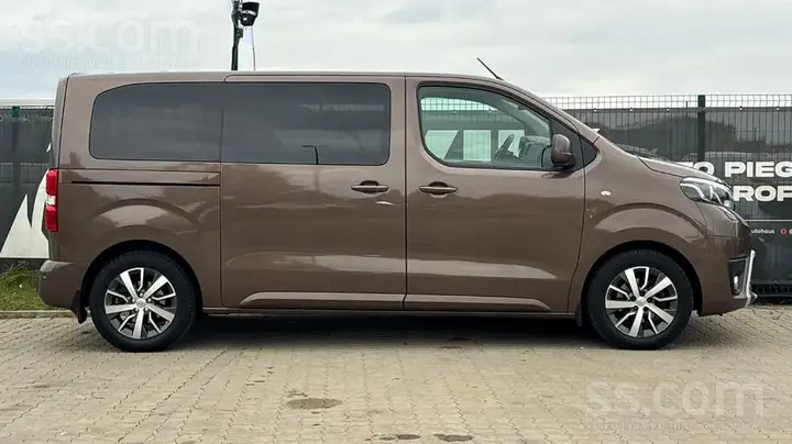 Toyota Proace Verso 2019 photo 3