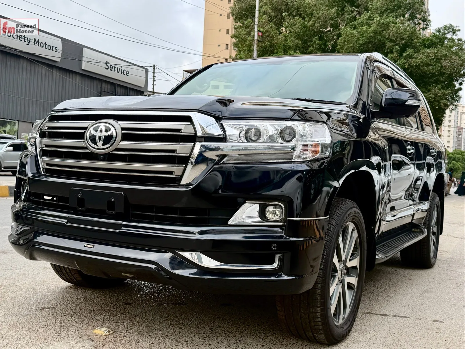 Toyota Land Cruiser
