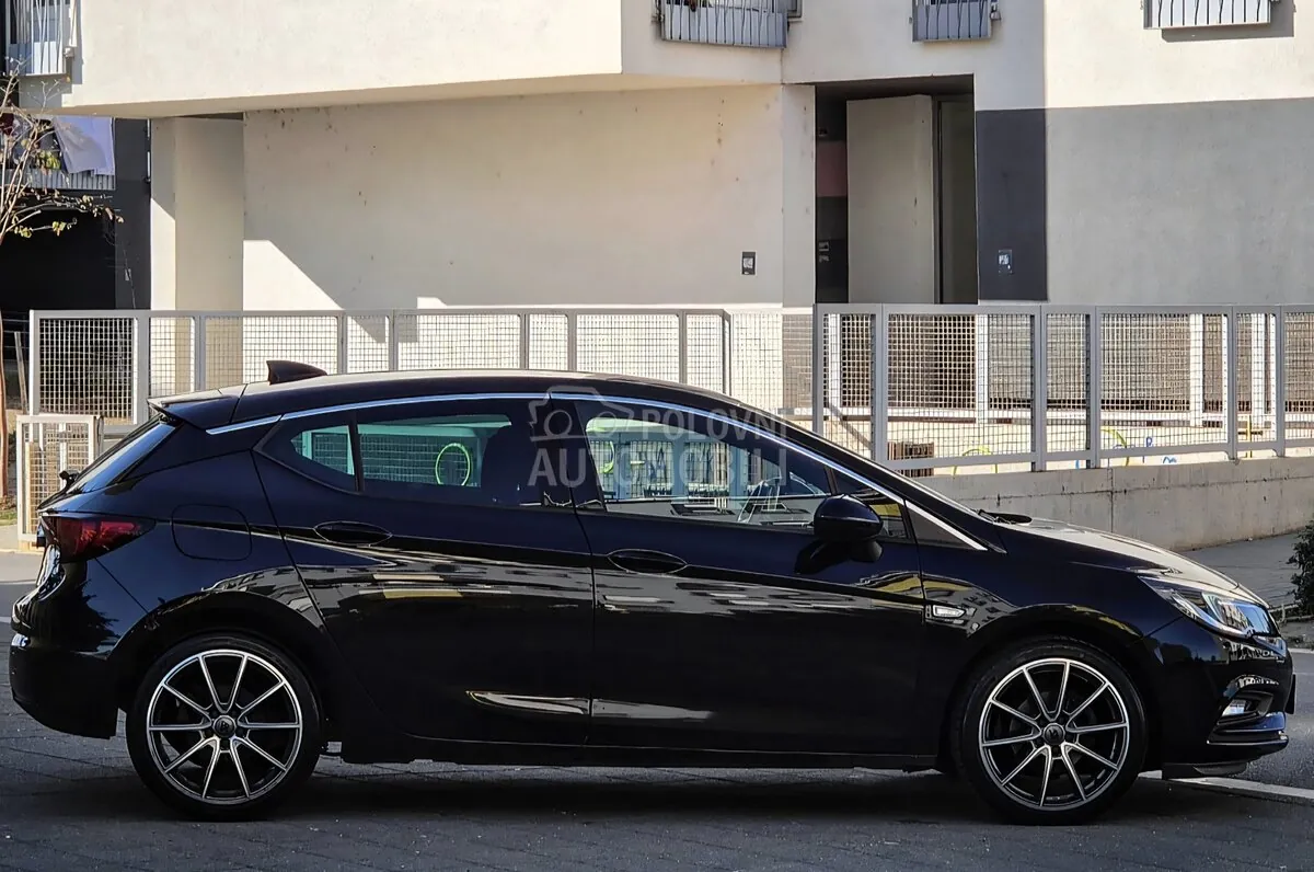 Opel Astra K 2016 photo 5