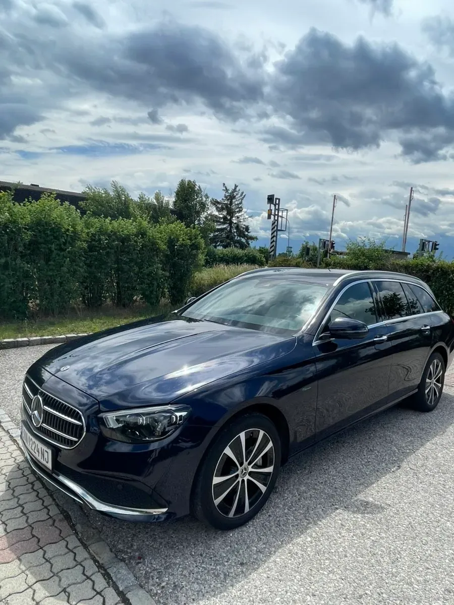 Mercedes-Benz E-Class 2020 photo 2
