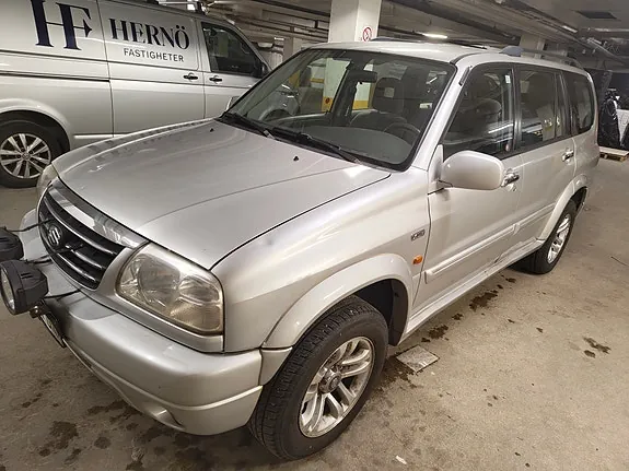 Suzuki Grand Vitara 2002 photo 2