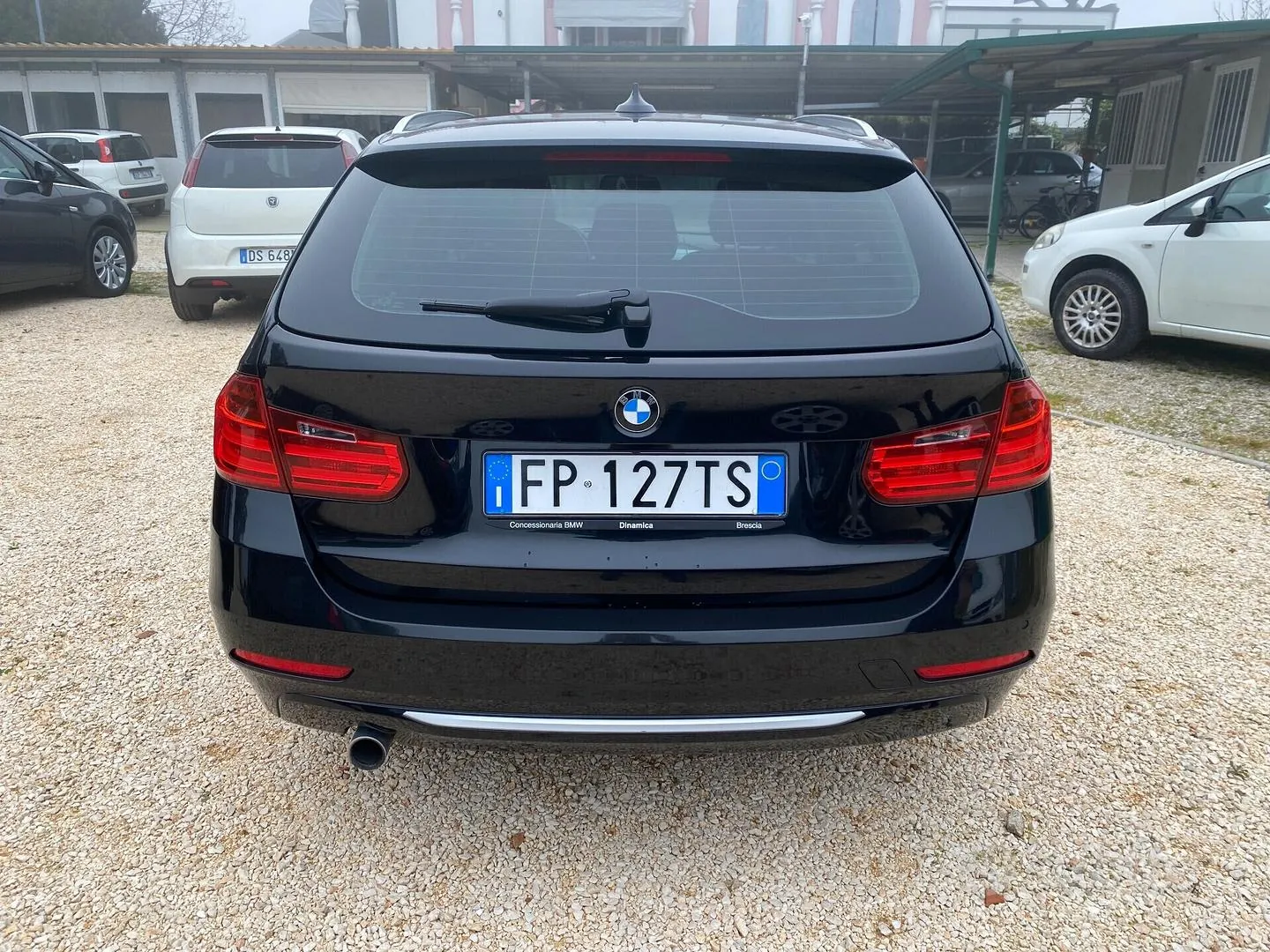 BMW 318 2014 photo 5