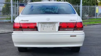 Toyota Crown 2003 photo 5