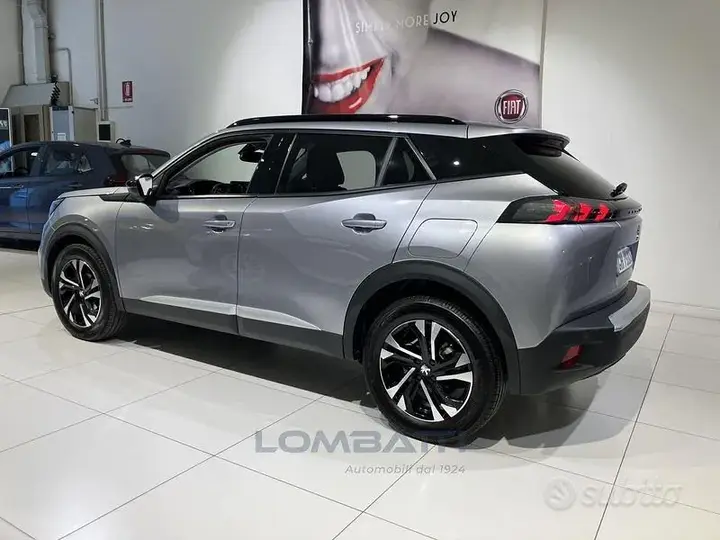Peugeot 2008 2022 photo 3