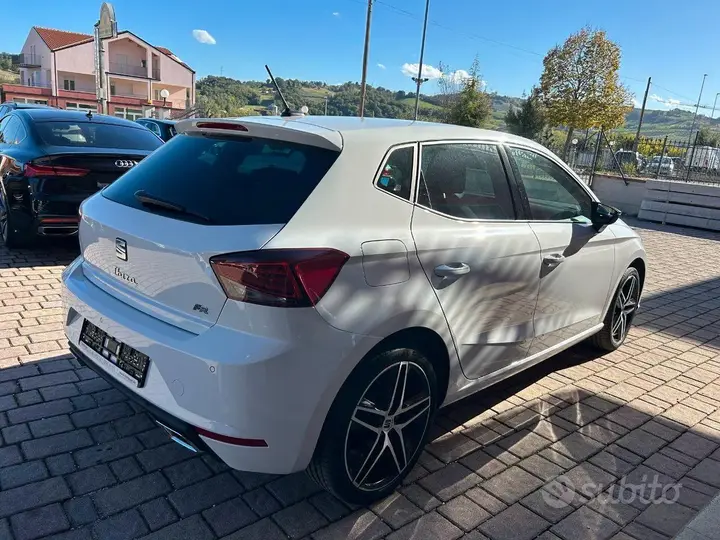 Seat Ibiza 2023 photo 3