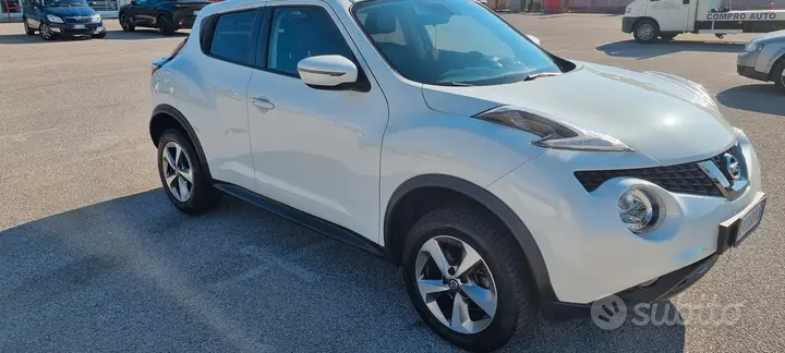 Nissan Juke 2019 photo 2