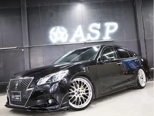 Toyota Crown Athlete S 2013 photo 5