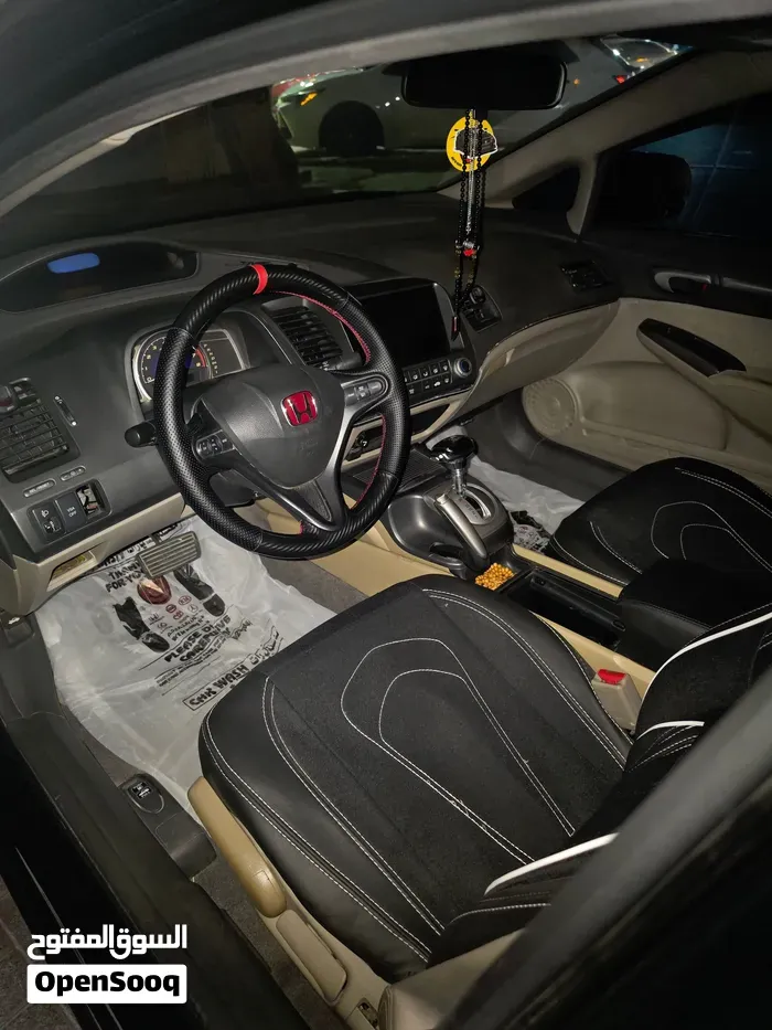 Honda Civic 2010 photo 2
