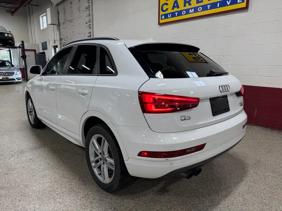 Audi Q3 2018 photo 4