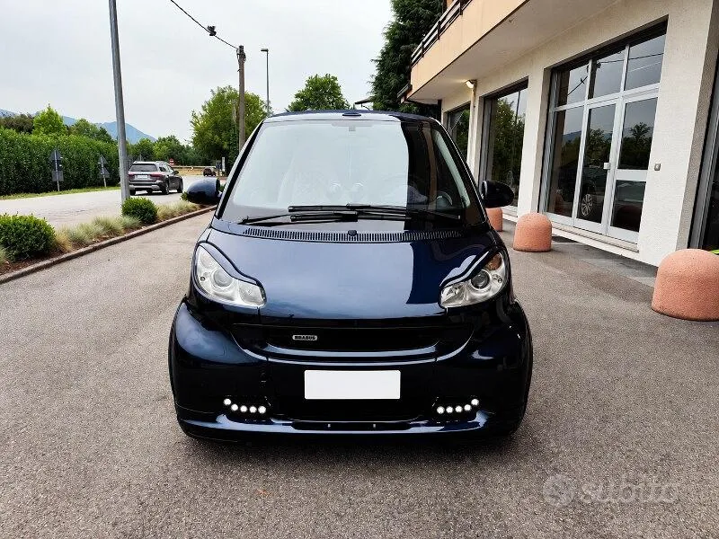 Smart Fortwo 2011 photo 2