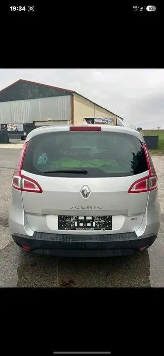 Renault Scenic 2011 photo 3
