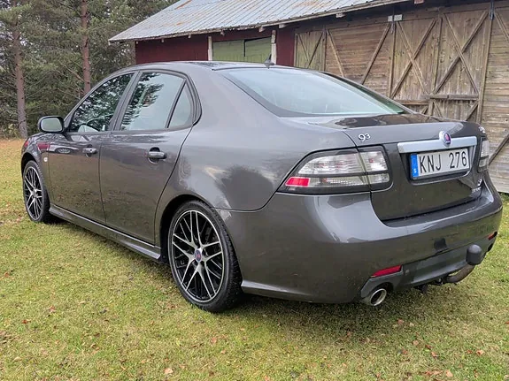 Saab 9-3 2010 photo 4