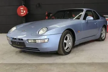 Porsche 944