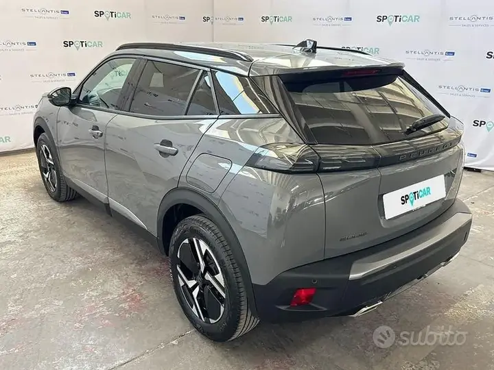 Peugeot 2008 2023 photo 3