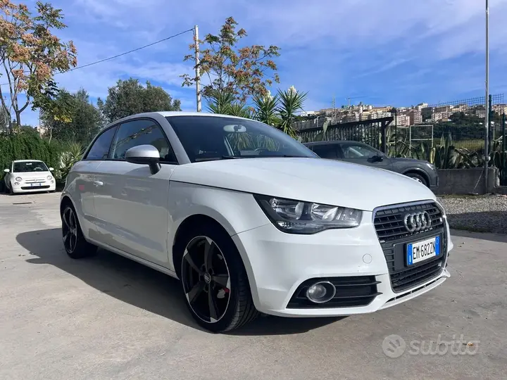 Audi A1 2012 photo 3