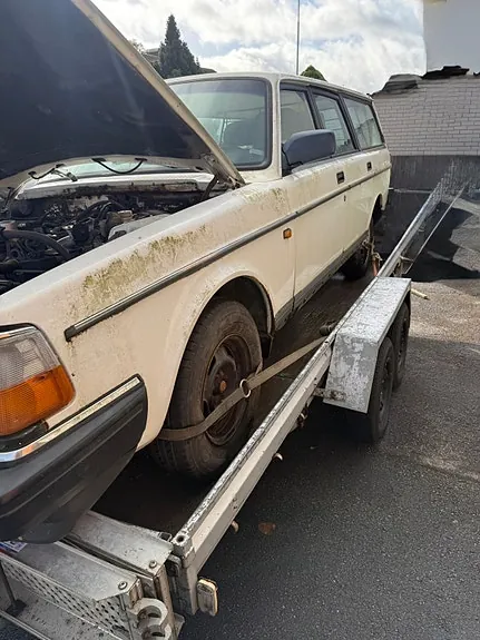 Volvo 240 1992 photo 4