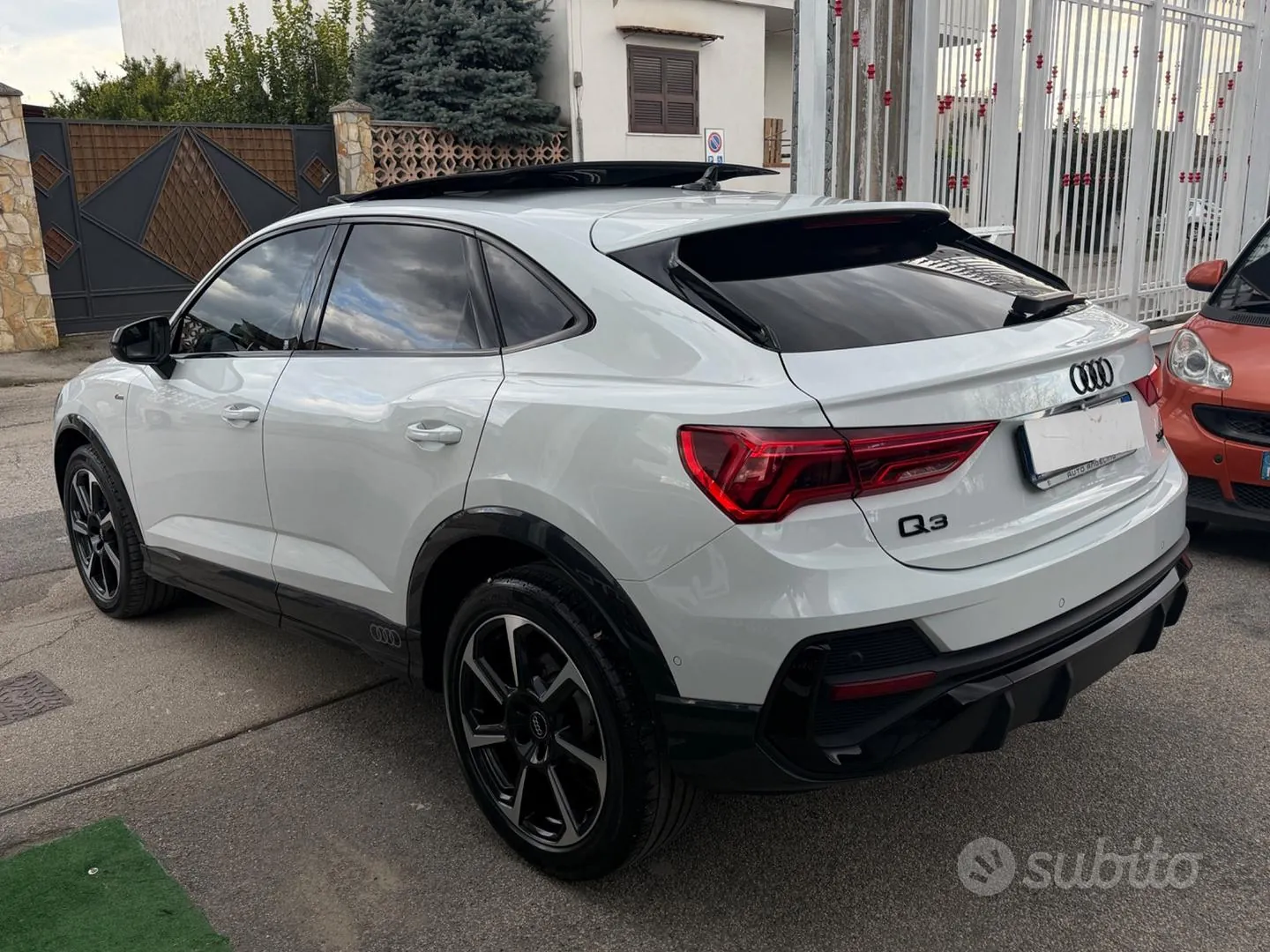 Audi Q3 2019 photo 4