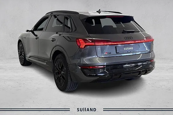 Audi Q8 E-Tron 2024 photo 3