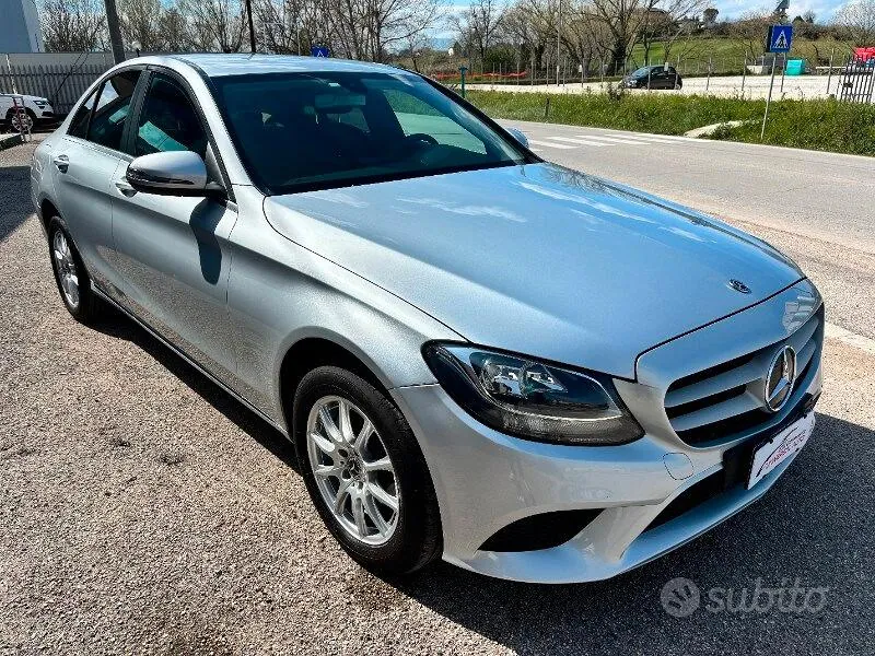 Mercedes-Benz C-Class 2019 photo 4