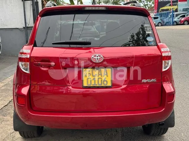 Toyota Rav4 2013 photo 3