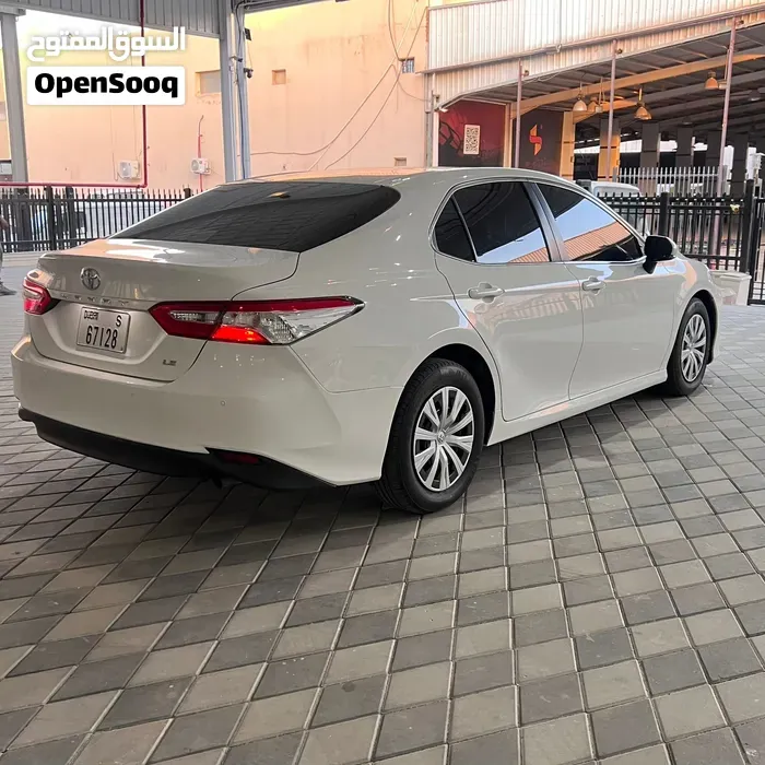 Toyota Camry 2019 photo 3