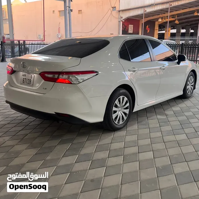 Toyota Camry 2019 photo 4