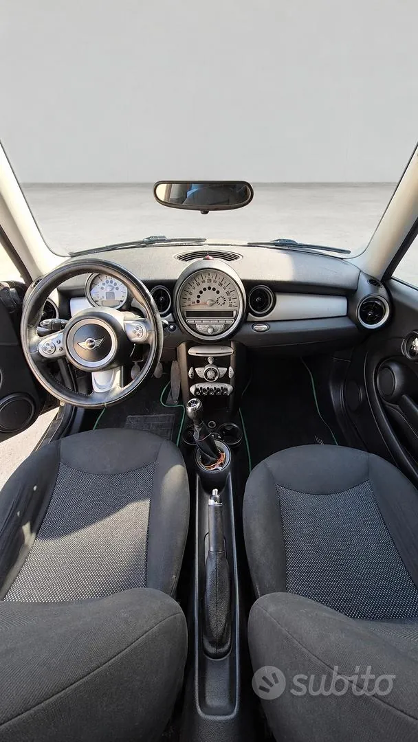 Mini Cooper 2008 photo 2