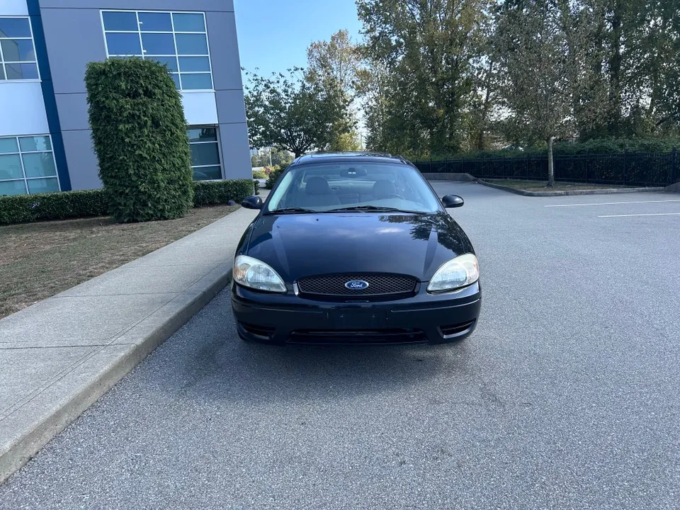 Ford Taurus 2005 photo 5