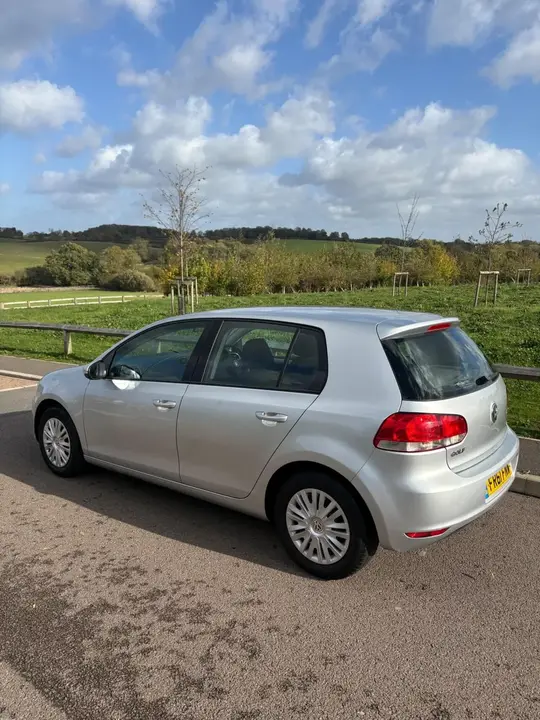 Volkswagen Golf 2012 photo 3
