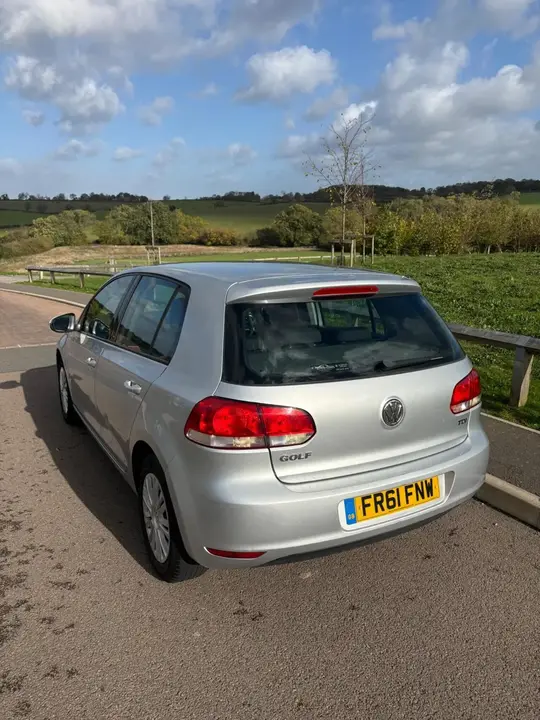 Volkswagen Golf 2012 photo 4