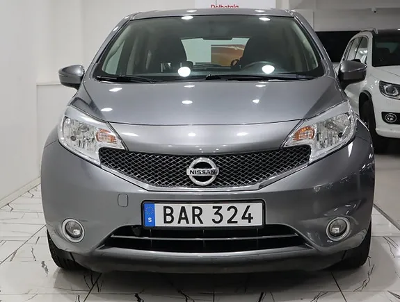 Nissan Note 2014 photo 2