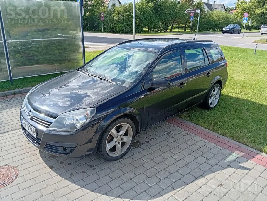 Opel Astra 2006 photo 2