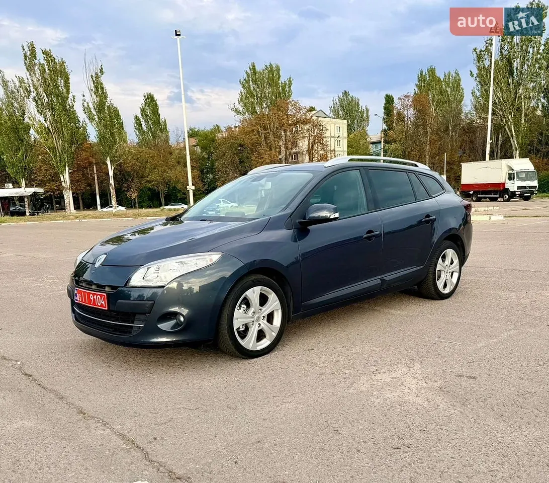 Renault Megane 2011 photo 4