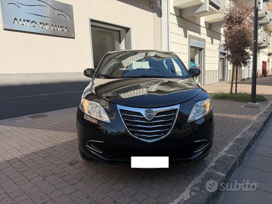 Lancia Ypsilon 2015 photo 3