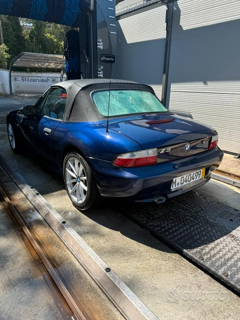 BMW Z3 1997 photo 2