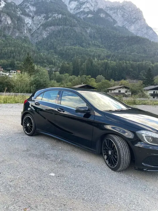 Mercedes-Benz A-Class 2015 photo 2
