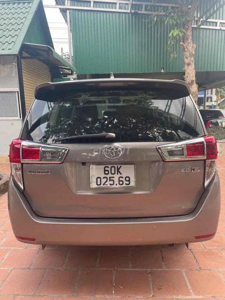 Toyota Innova 2012 photo 4